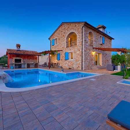 Relax House Surrounded By Olives And Vineyard Villa Stifanici Luaran gambar