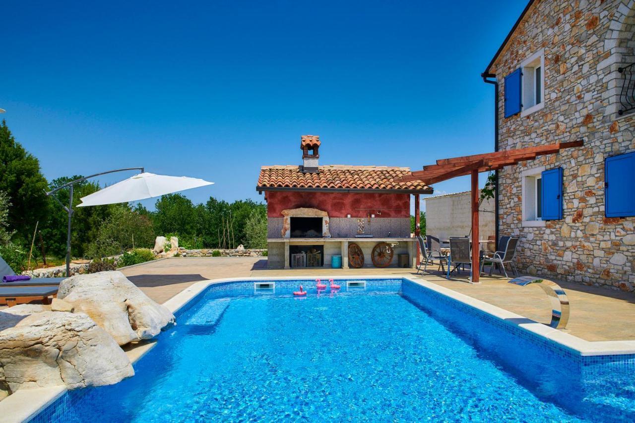 Relax House Surrounded By Olives And Vineyard Villa Stifanici Luaran gambar