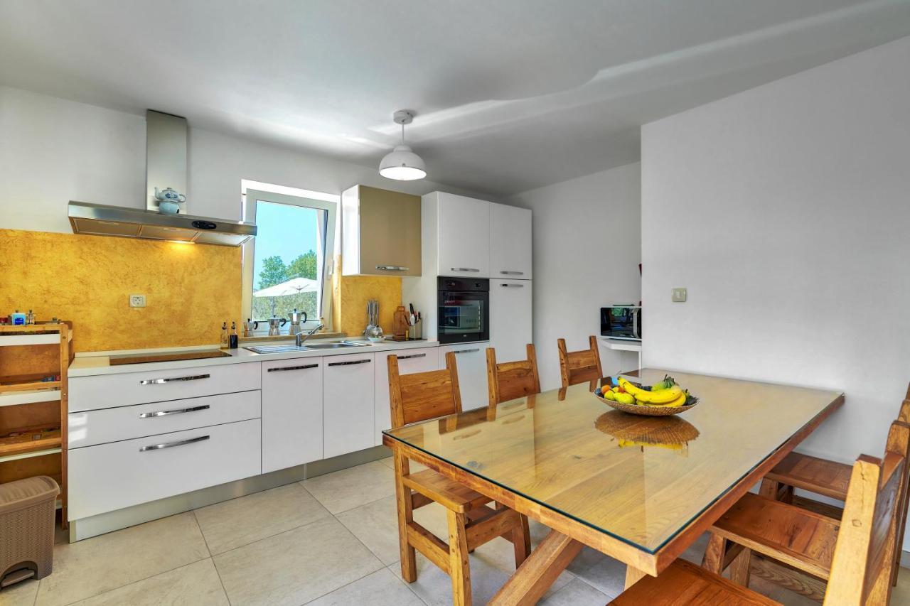 Relax House Surrounded By Olives And Vineyard Villa Stifanici Luaran gambar