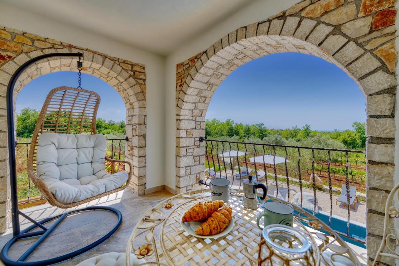 Relax House Surrounded By Olives And Vineyard Villa Stifanici Luaran gambar